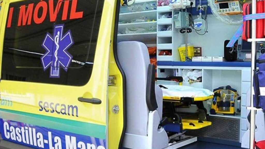 Un trabajador sufre el aplastamiento de una pierna con un toro mecánico en un supermercado de Ciudad Real